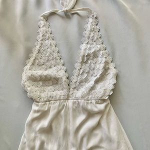Tony Heart Gin Off-White Halter Neck Jumpsuit